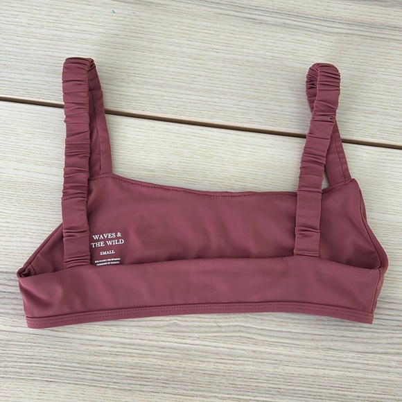 Waves & The Wild Swim Set - Picture 5 of 8